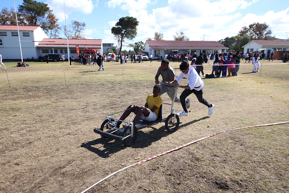 Fairbairn College, English-medium school in Goodwood, Cape Town
