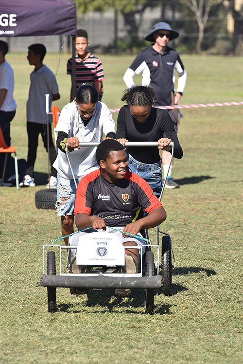 Fairbairn College, English-medium school in Goodwood, Cape Town