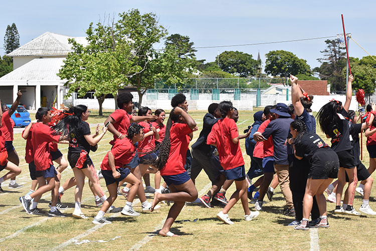 Fairbairn College, English-medium school in Goodwood, Cape Town