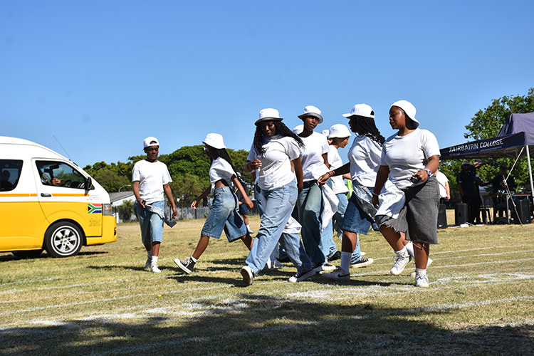Fairbairn College, English-medium school in Goodwood, Cape Town